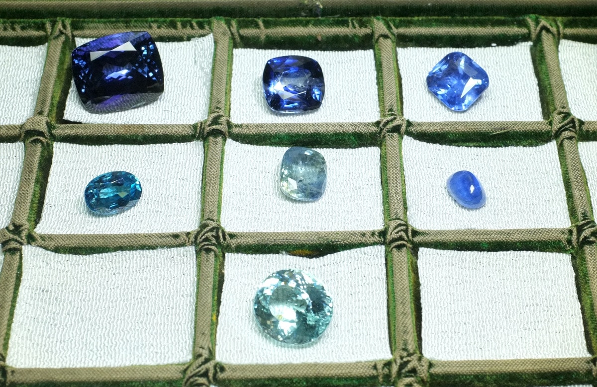 unheated blue sapphires for sale