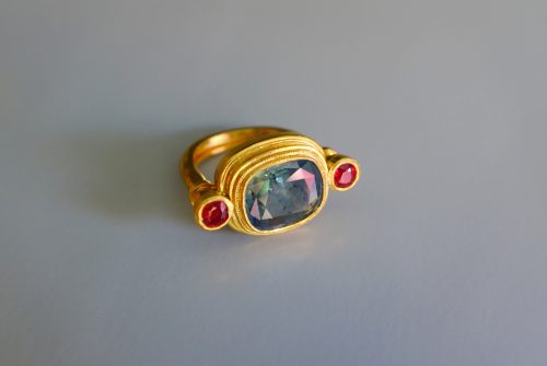 medieval style ring, ruby and sapphire gold ring, blue green sapphire ring, ancient Roman style rings, ancient Greek style rings