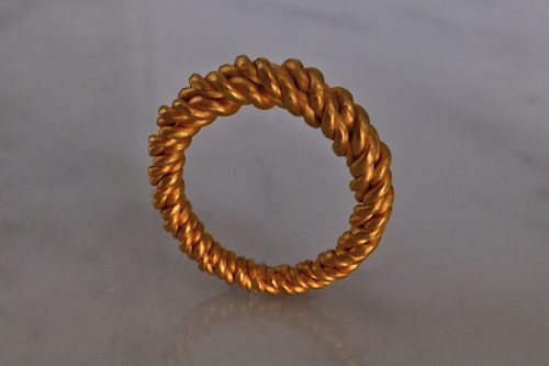 SIJS, gold twist rope ring, handmade 24k gold ring, handmade gold twist ring, solid gold twist ring, thick twisted rope ring, wide gold twist ring, custom gold ring singapore, custom jewellery singapore, bespoke jewellery singapore, 22k gold ring handmade, medieval style jewellery, ancient roman style jewelry