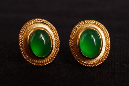 SIJS, jade cabochon earrings, imperial green jade earring, high quality jade jewelry, roman style gold earrings, bespoke jade jewellery, jade jewellery singapore