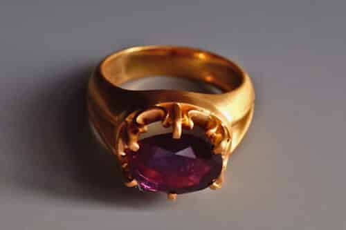 Cusped Ring, renaissance sapphire ring, baroque sapphire ring, historical gold jewelry, purple sapphire mens ring, SIJS
